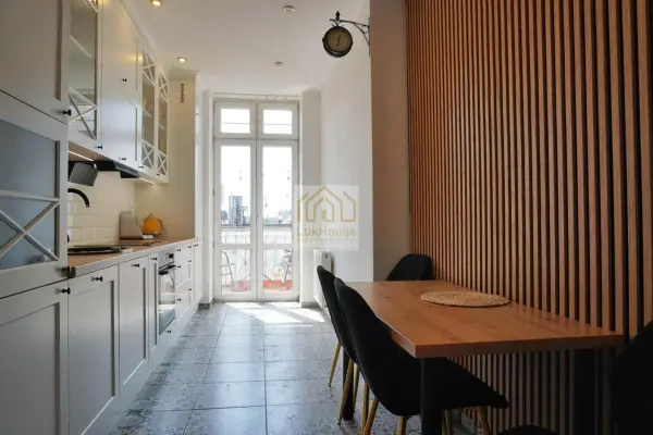 śląskie, Bytom, Katowicka, PRZESTRONNE 3 POKOJOWE MIESZKANIE W SERCU BYTOMIA - 90M2